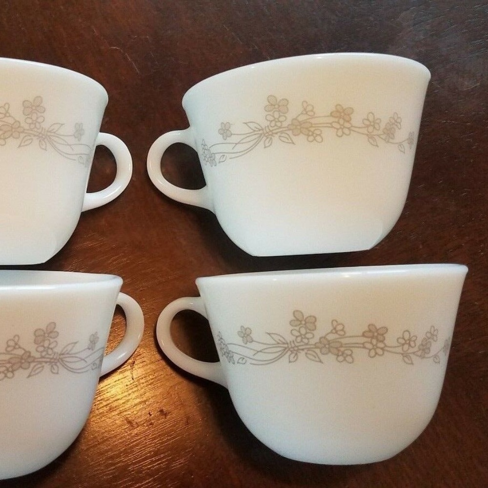 4 Corelle Corning Ribbon Bouquet Mugs